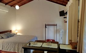 Chalés Vale dos Pássaros